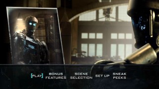 On Blu-ray and DVD, the lightly animated Real Steel main menu kindly offers something different from the usual montage.